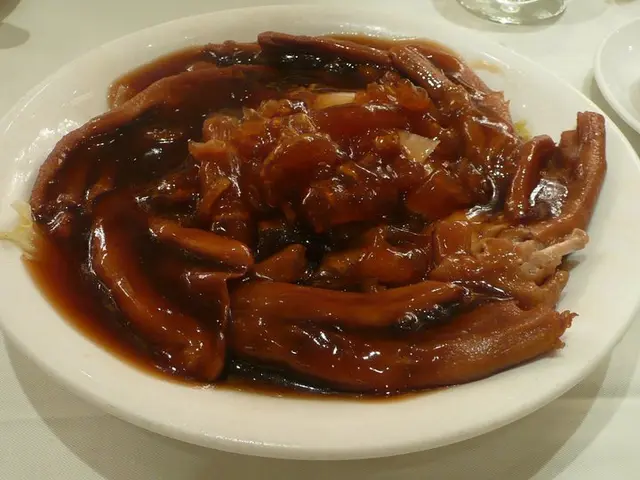 花膠炆鵝掌