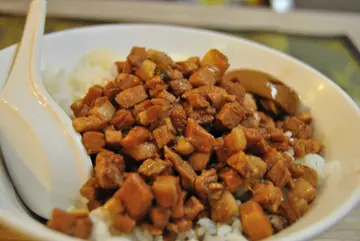魯肉飯