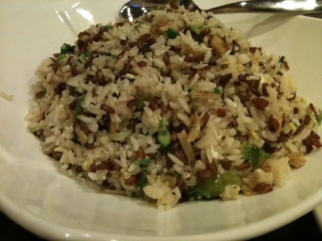 紅白米炒飯,最驚喜係佢既扎肉粒。