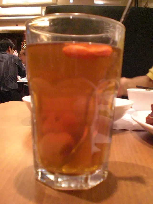 杞子桂圓雪梨茶