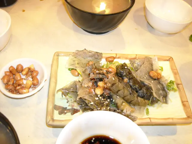 由於我唔喜歡食魚皮，所以，為公平起見，我唔COMMENT呢味餸，不過我的朋友表示好味