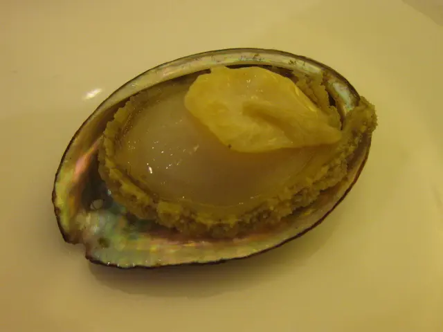 冰鎮清酒鮑魚