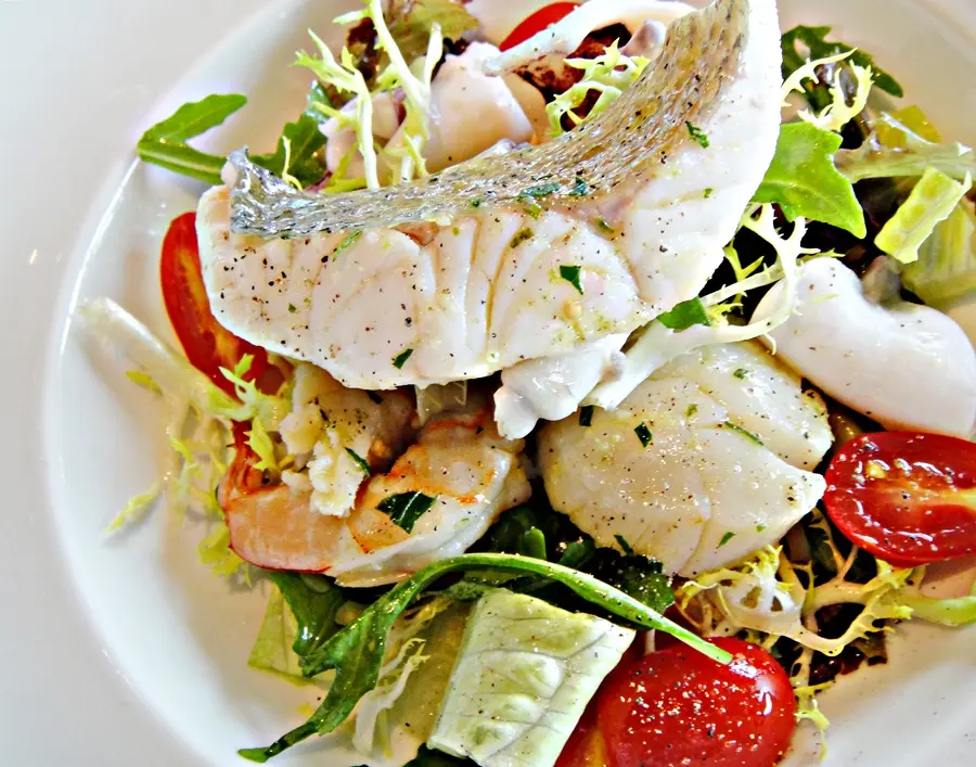 正! seafood salad