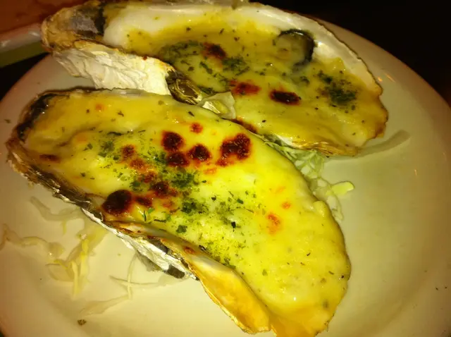 燒物 (芝士焗蠔)