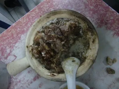 排骨煲仔飯