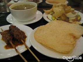 Padang Indonesia Restaurant&#39;s photo in Causeway Bay 