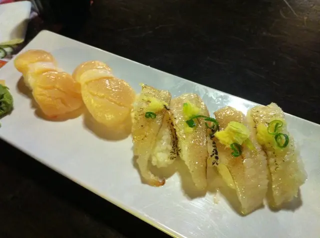 帶子壽司／比目魚壽司