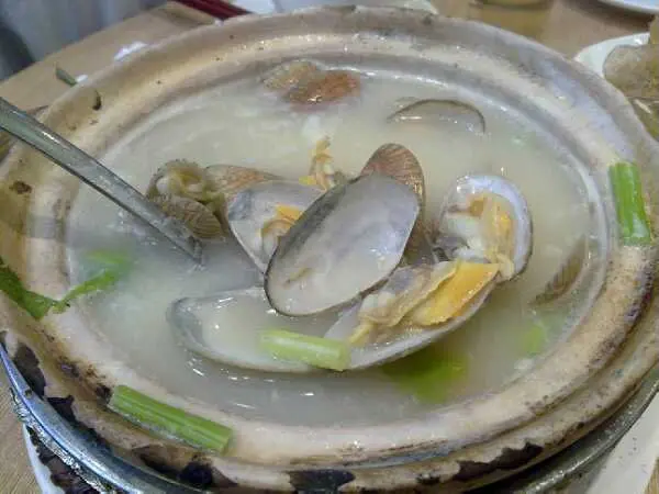 胡椒蜆湯