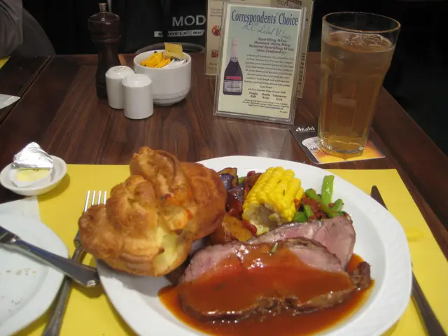 yorkshire pudding and roast beef with gunner