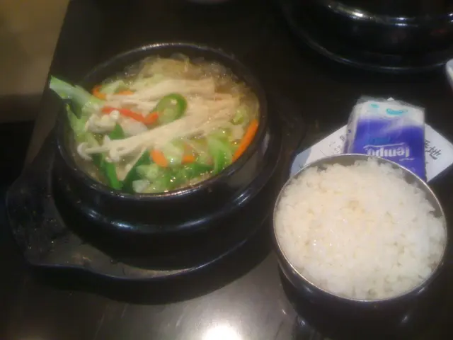 牛內湯飯