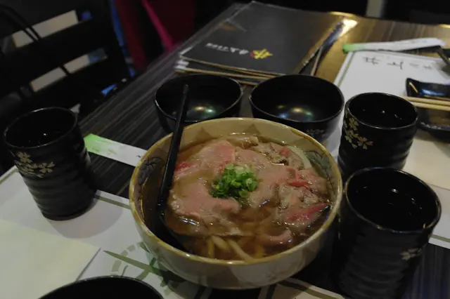 牛肉烏冬正!!!入口即溶的感覺..烏冬十分彈牙*