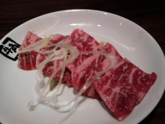 上級牛肋肉