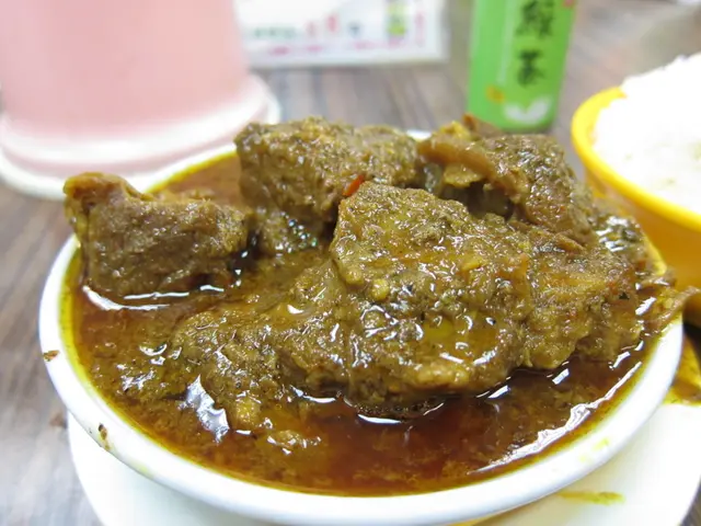 味道同清真牛肉館差唔多, 不過羊比較鞋, 我鐘意多油D ~