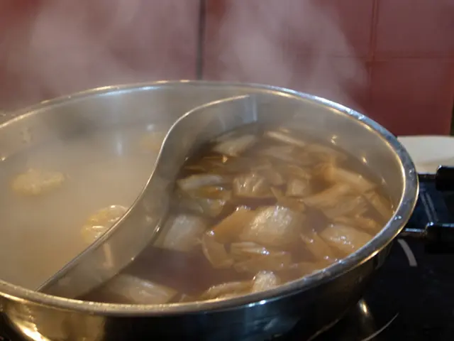 豬骨湯泡菜湯雙拼