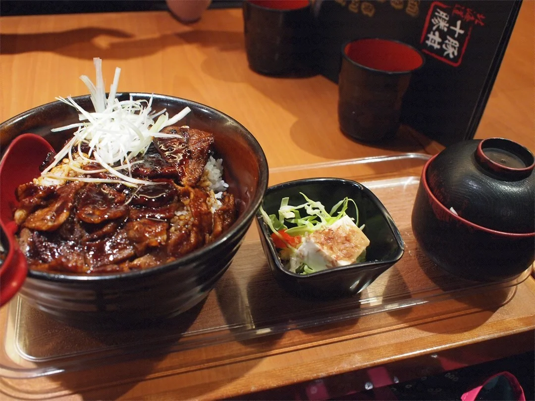 薄烧豚肉饭- 香港尖沙咀的北海道十胜豚丼| OpenRice 香港开饭喇