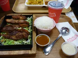 $45連飯，包一杯飲品