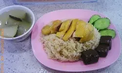 海南鸡饭跟冬瓜汤