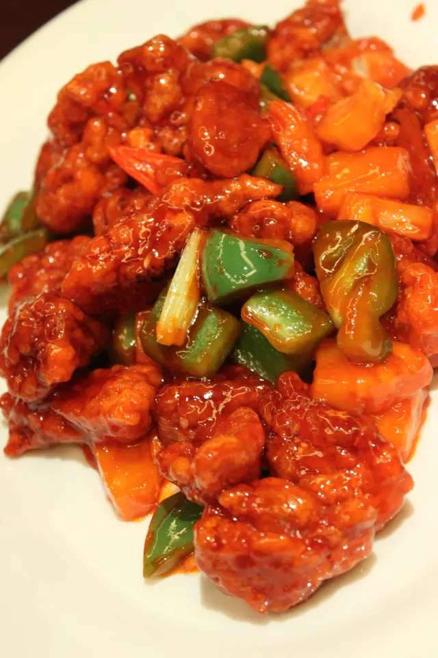 菠蘿咕嚕肉