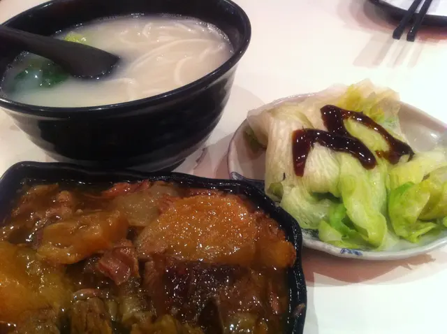 牛筋腩米線套餐