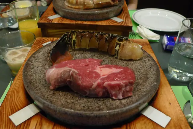 肉眼拼開邊龍蝦