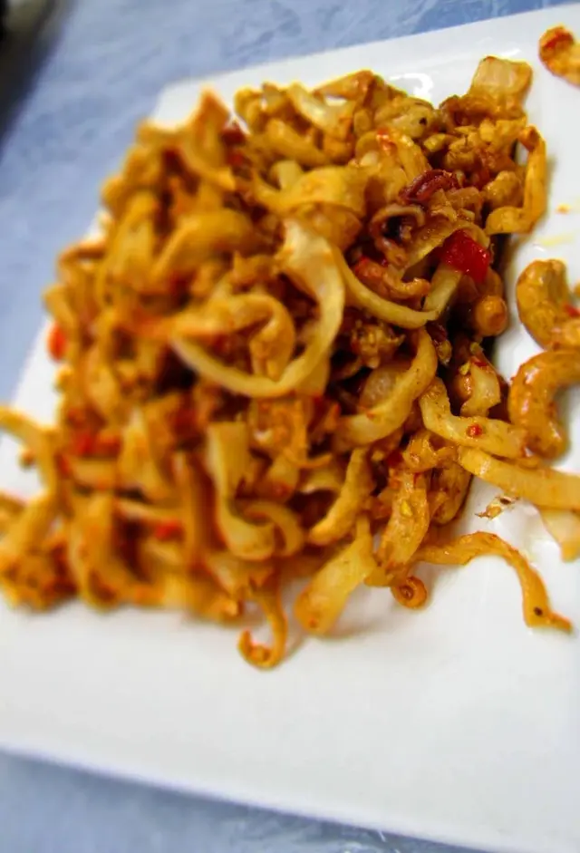 椒鹽腰果魷魚絲