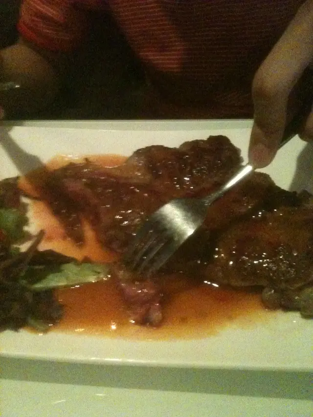 10安士安格靳西冷牛扒，份量十足！！