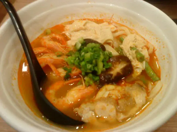 獎門人鮮蝦湯烏冬 - 鮮蝦湯香氣濃郁, 賣相討好