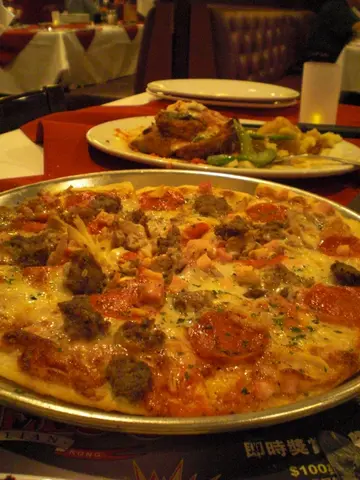 Meat Deluxe Pizza意式錦繡薄餅