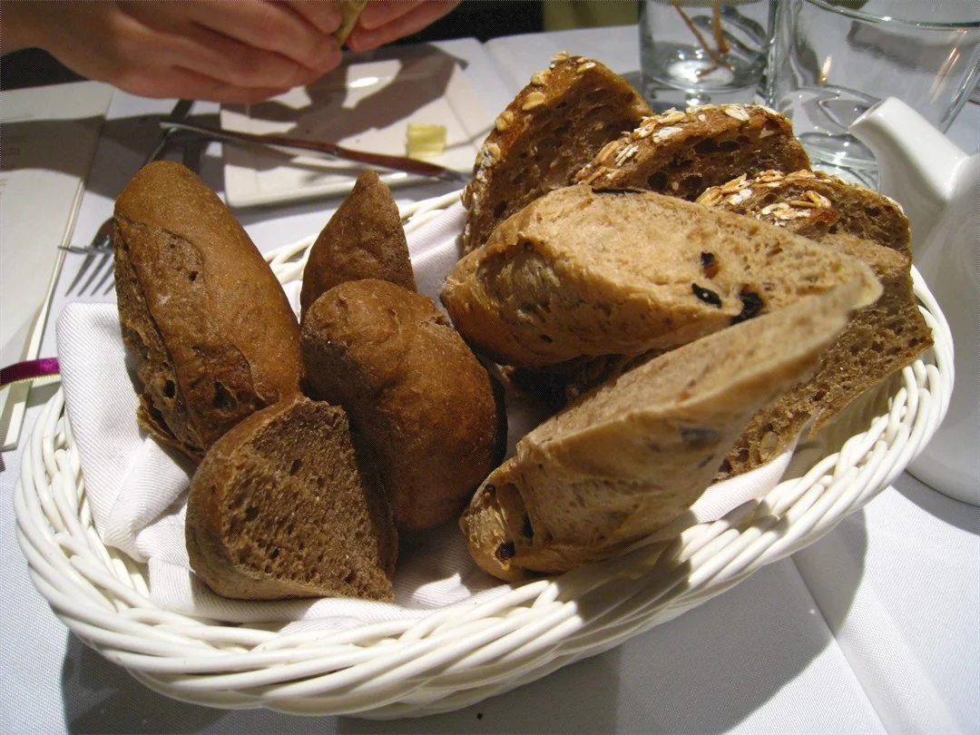 likes bread basket sourdough, olive, wheat, rye