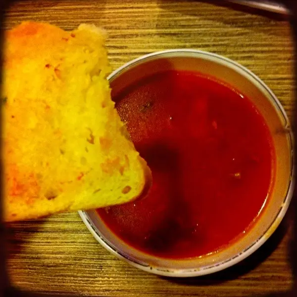 羅宋湯 + 蒜蓉包