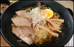 醬油叉燒湯拉麵