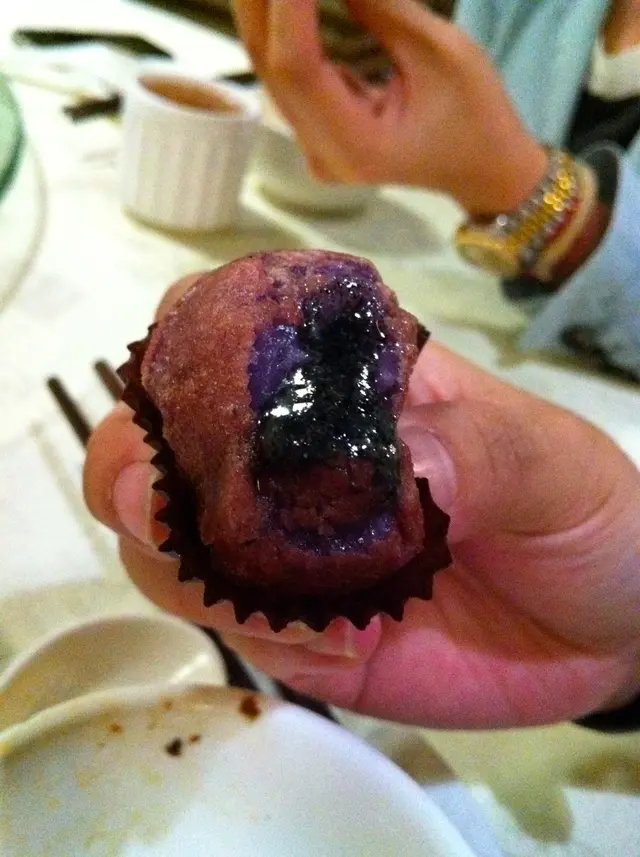 炸紫蕃薯湯圓