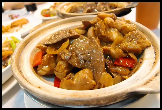 o者o者豬潤排骨煲 -