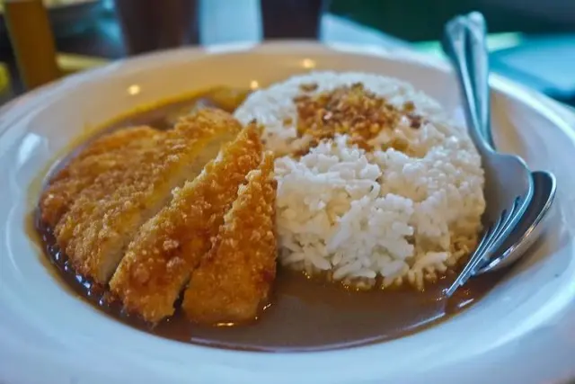 (日式)咖喱雞扒飯.