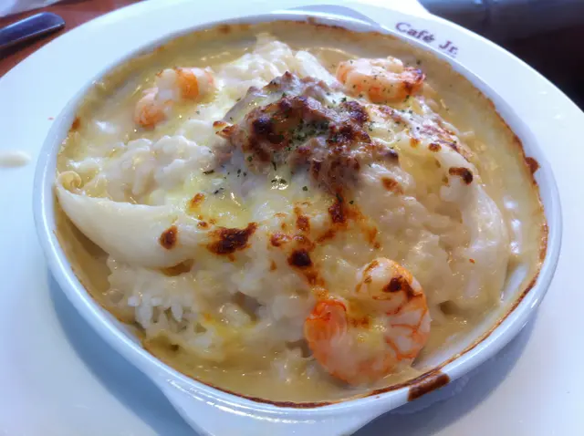 japanese version of cafe de coral