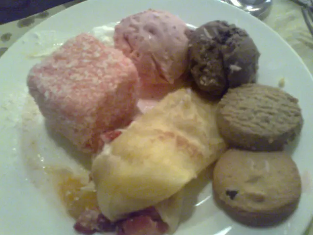 班戟、曲奇、雪糕