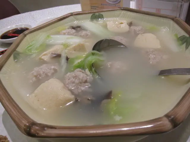 家鄉蜂巢豆腐肉丸湯