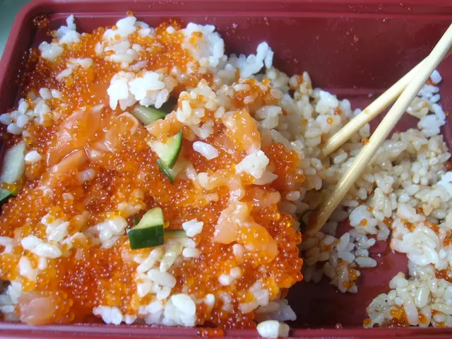 食左一半先影sosad