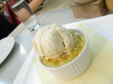 apple cake