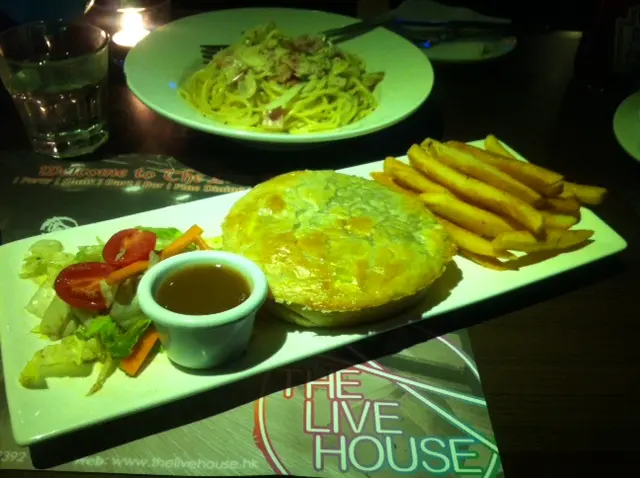 酥皮焗洋蔥牛柳批