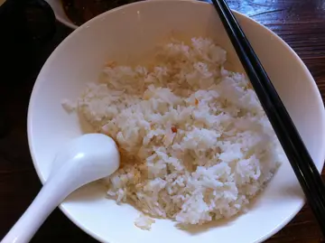 d 飯真在太多，食唔哂記得要小飯