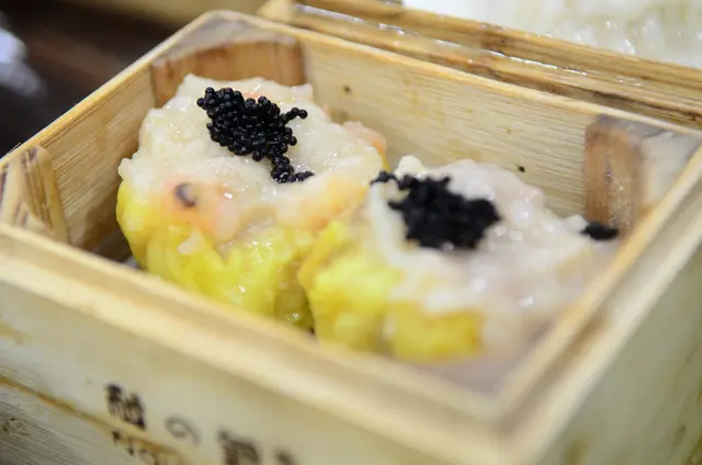 黑魚子花菇蒸燒賣