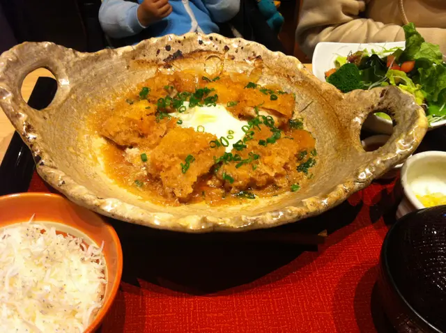 吉列熟成豬扒玉子鍋定食