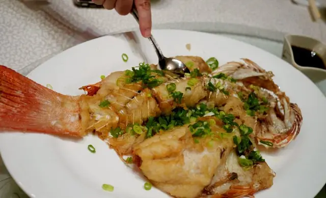 油泡游水東星斑, 皮脆肉滑, 超正!