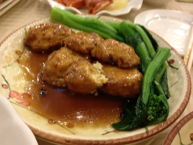 失望極了，簡直淡而無味，肉質反有"梅"的感覺，從未吃過這麼差的琵琶豆腐....