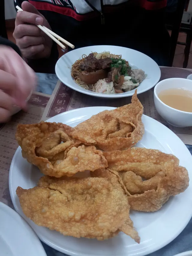 炸云吞四大隻