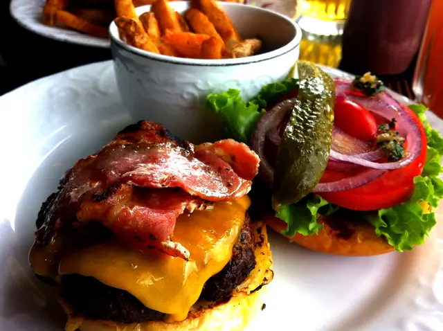 安格斯牛肉煙肉漢堡