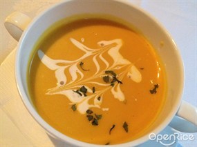 Carrot Soup - Otto Restaurant &amp; Bar in Causeway Bay 