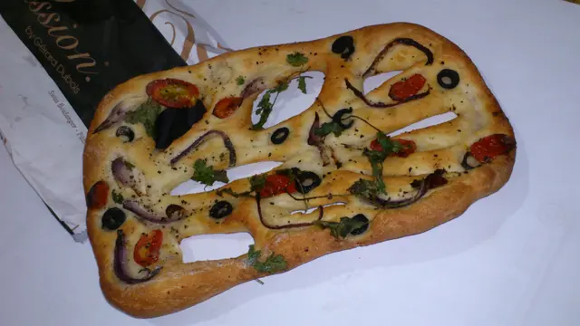 Fougasse $28