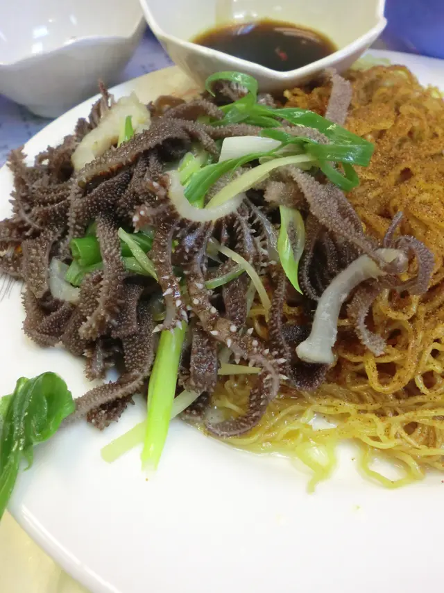 黑柏葉賣相不太吸引!勝在色澤天然!食起來幾爽口及略帶嚼勁!